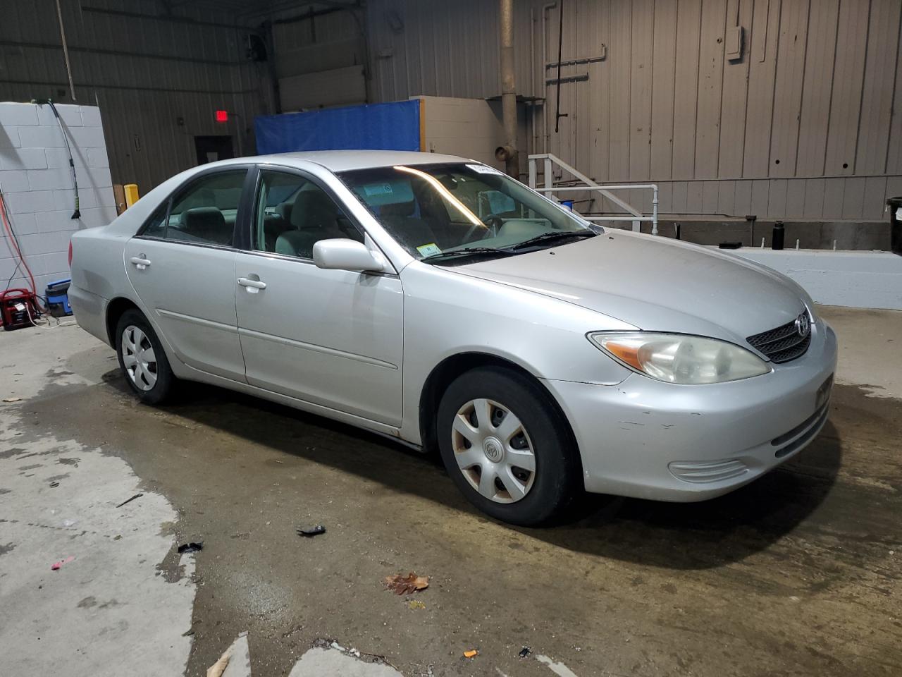 4T1BE32K22U007534 2002 Toyota Camry Le