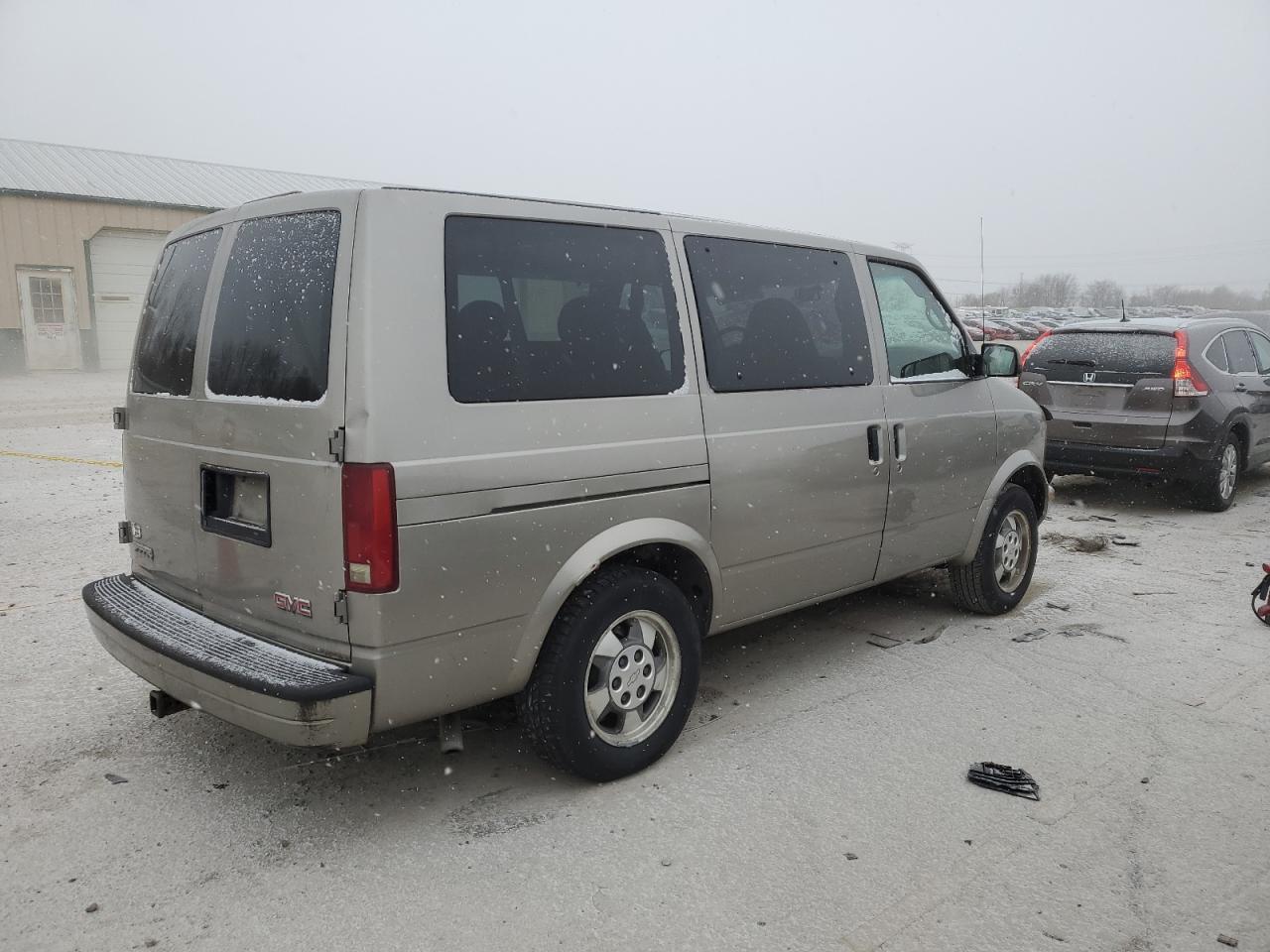 2005 GMC Safari Xt VIN: 1GKDM19X45B500710 Lot: 82863354