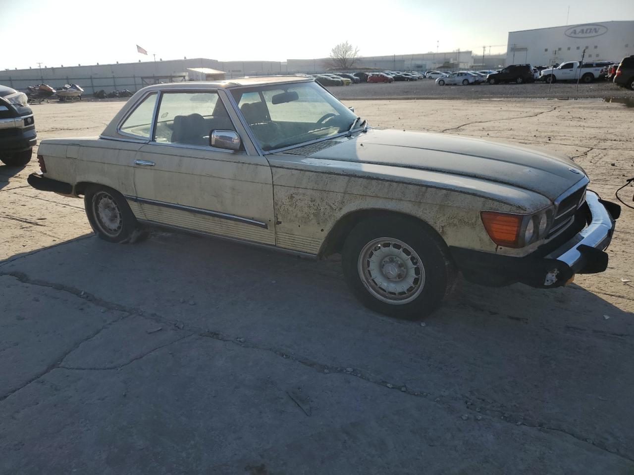 1981 Mercedes-Benz 380 Sl VIN: WDBBA45A2BB007133 Lot: 85577044