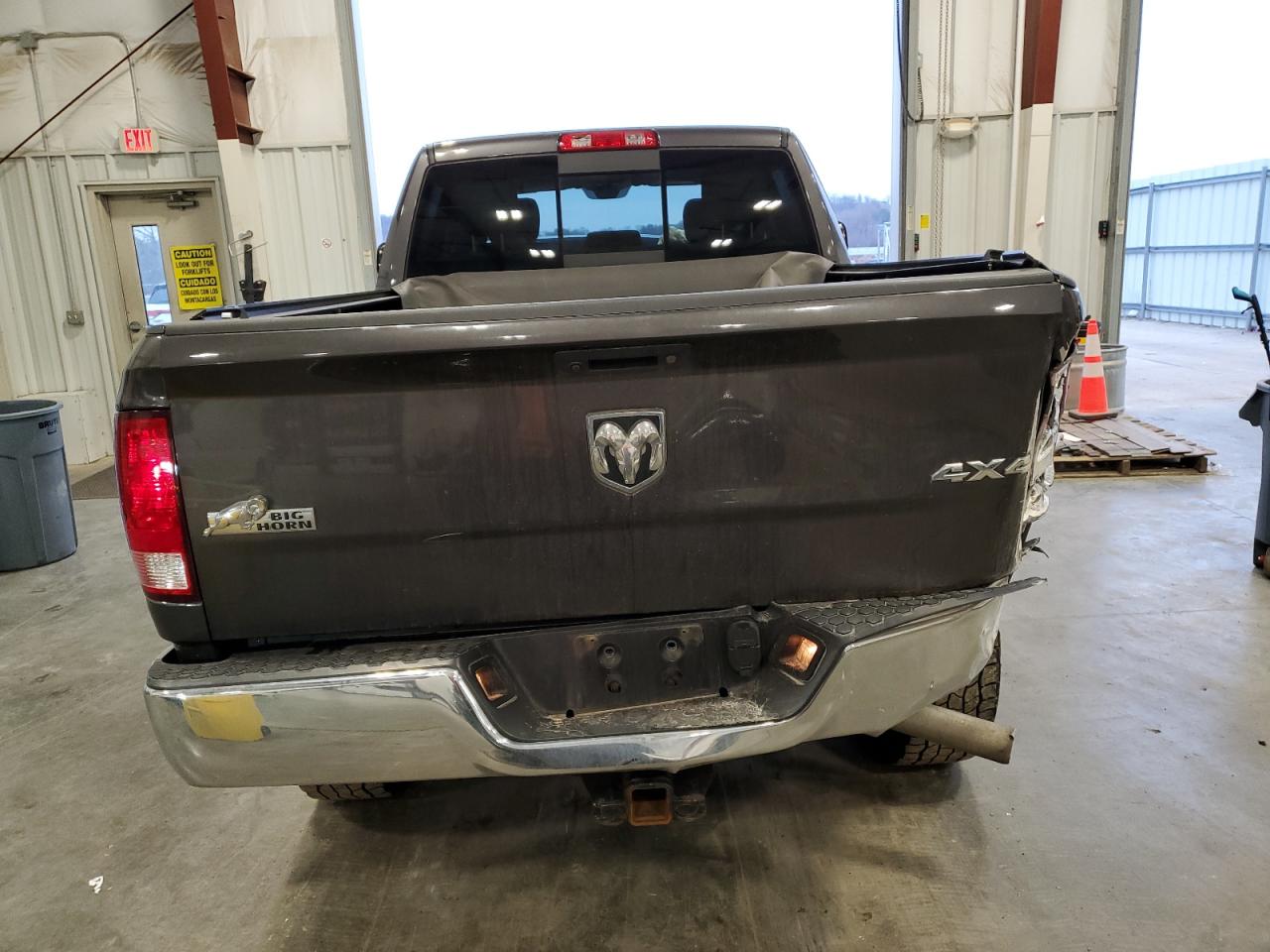 2018 Ram 2500 Slt VIN: 3C6UR5DJ7JG282102 Lot: 85033384