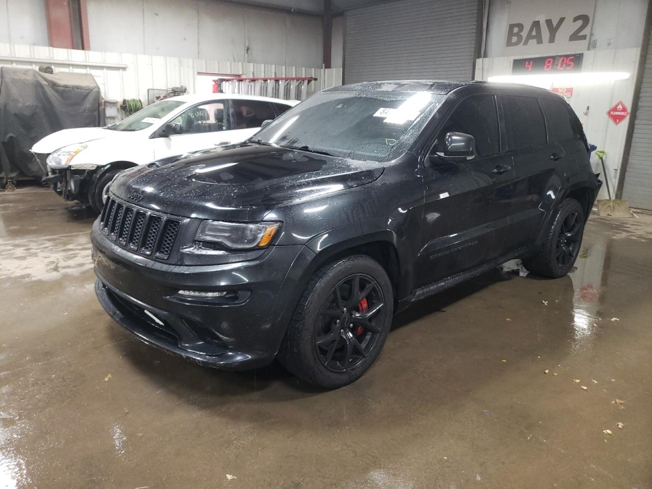 1C4RJFDJ8GC417238 2016 Jeep Grand Cherokee Srt-8