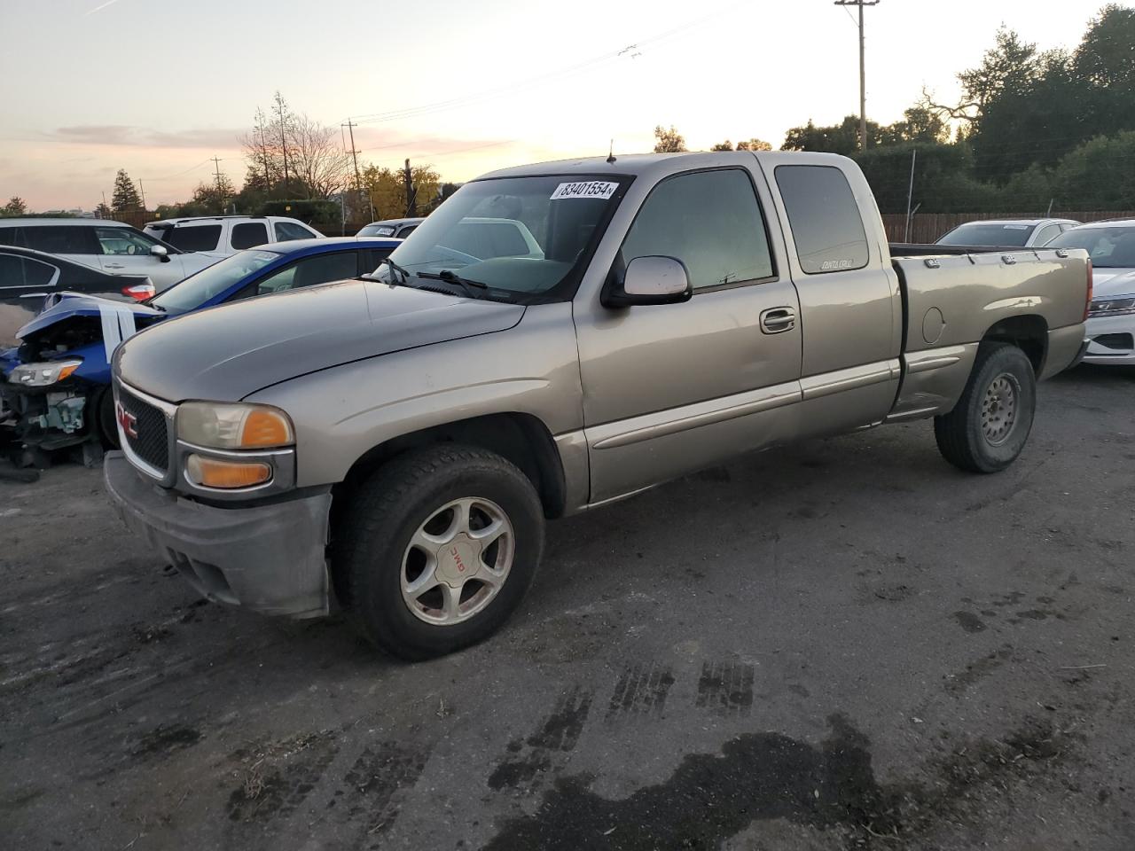 2GTEK69U811232943 2001 GMC Sierra K1500 C3