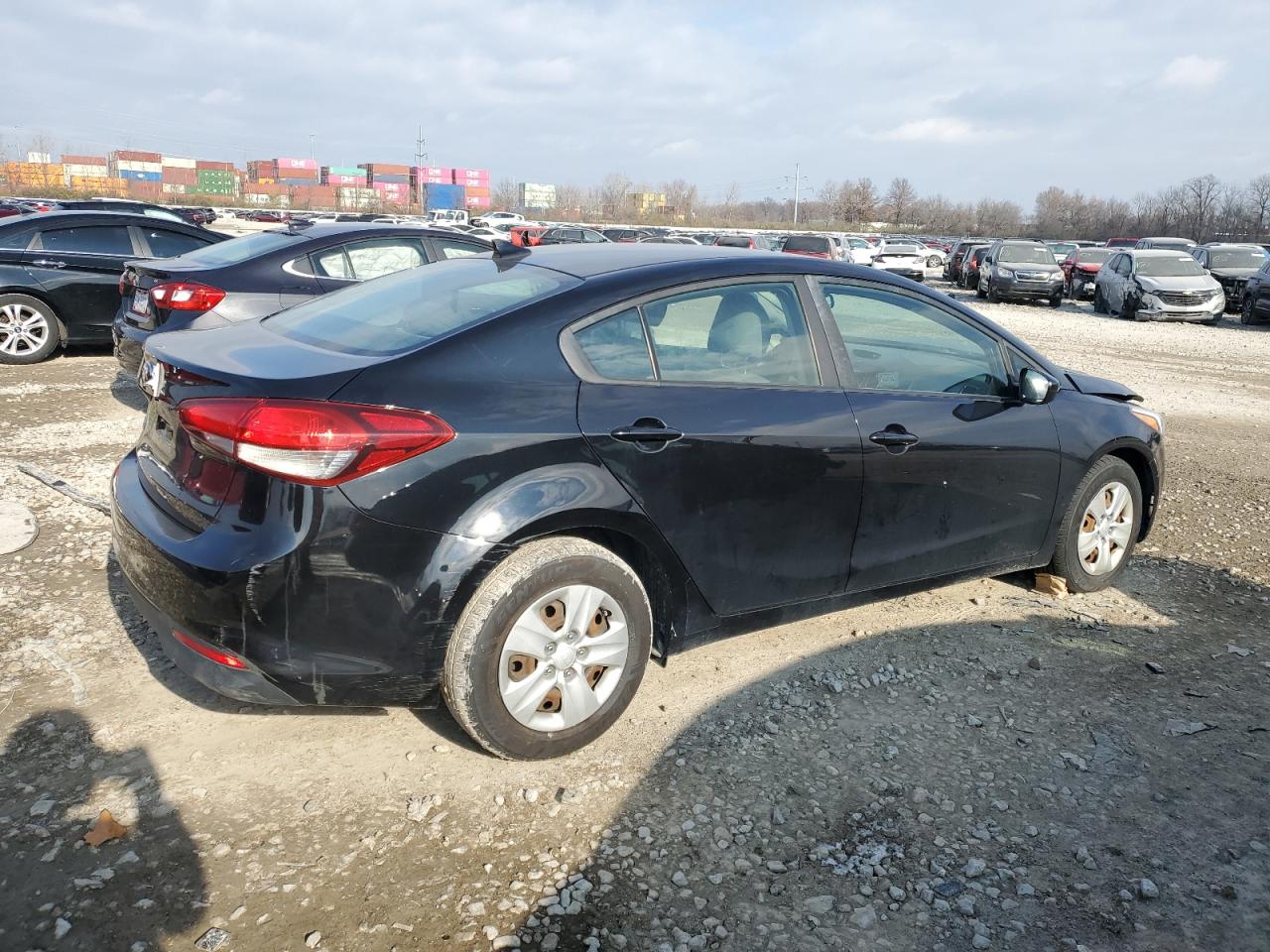 3KPFK4A77JE195546 2018 Kia Forte Lx