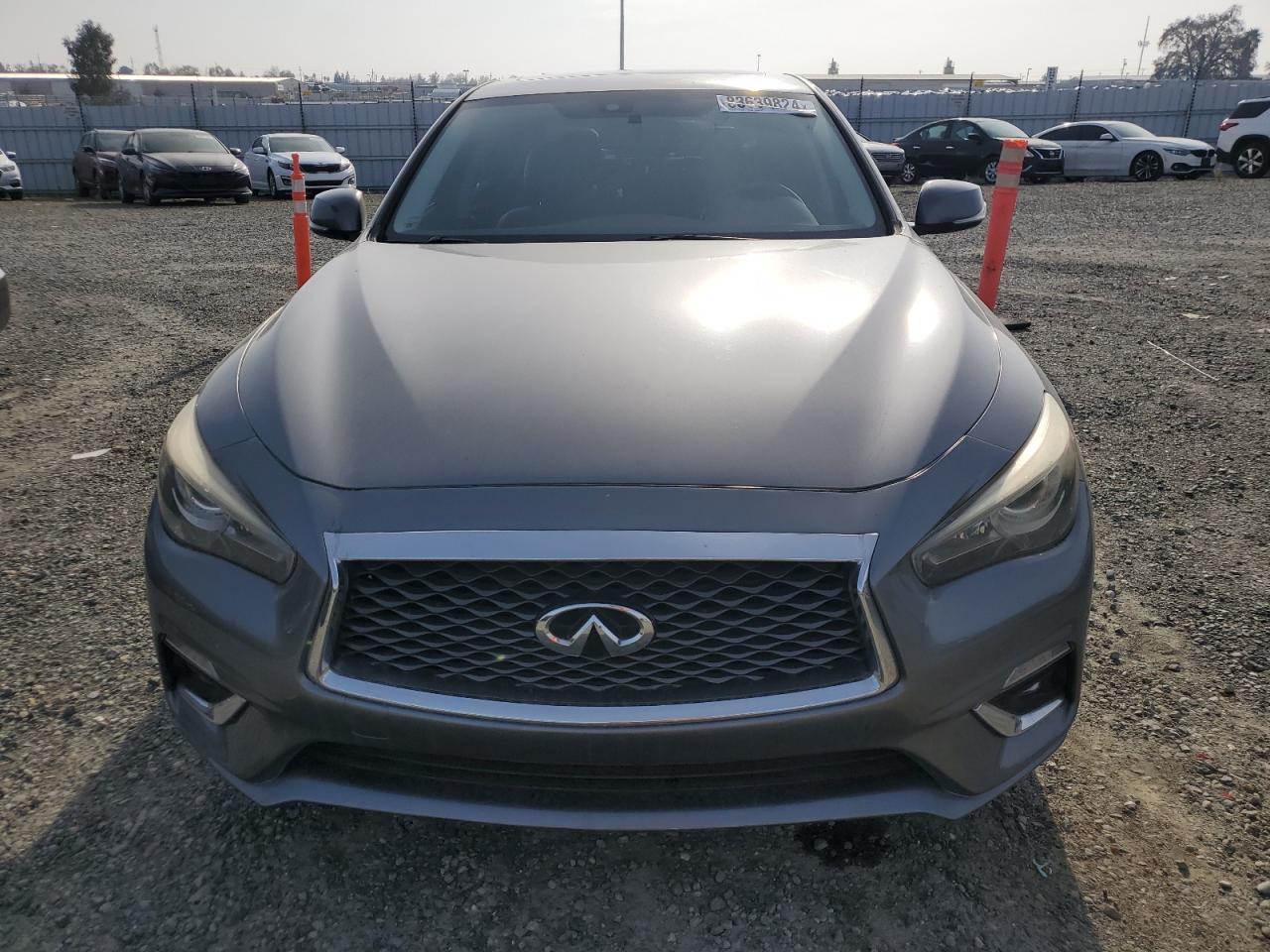 2018 Infiniti Q50 Luxe VIN: JN1EV7AP1JM365151 Lot: 83639824