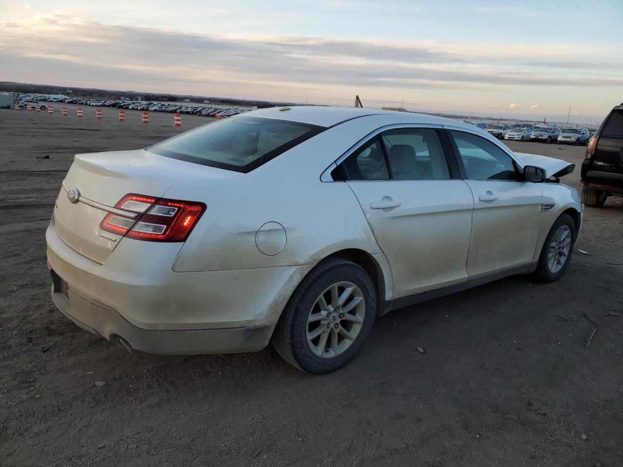 2013 Ford Taurus Se VIN: 1FAHP2D80DG184353 Lot: 84024544