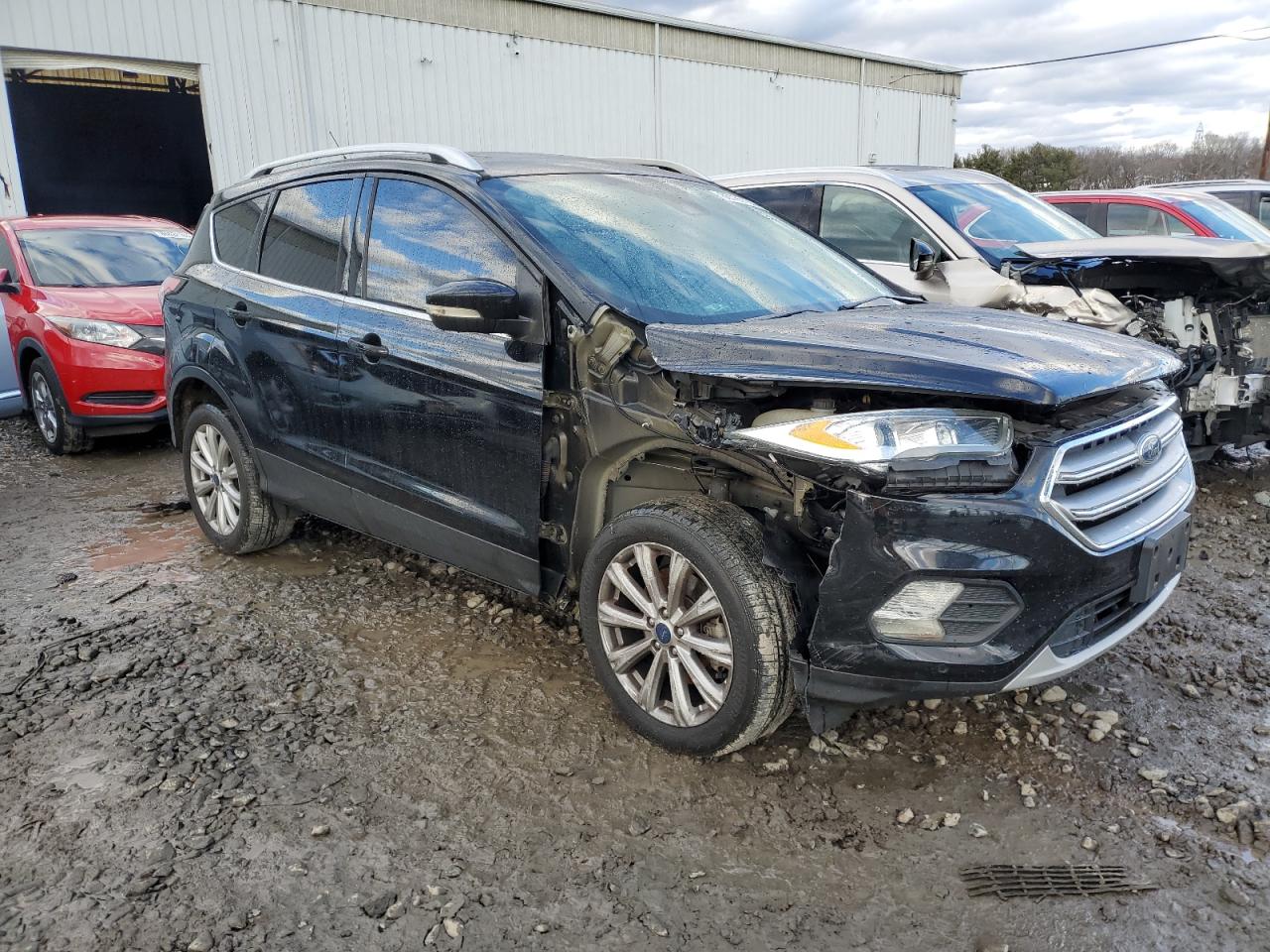 1FMCU9J92HUC57809 2017 Ford Escape Titanium