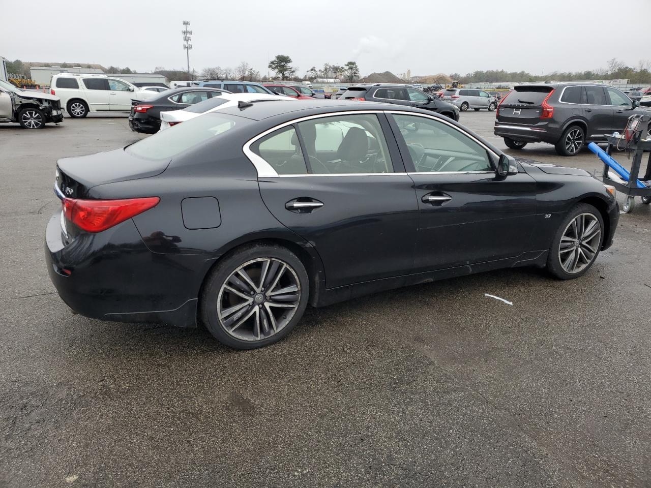 2015 Infiniti Q50 Base VIN: JN1BV7AR9FM407240 Lot: 82848724