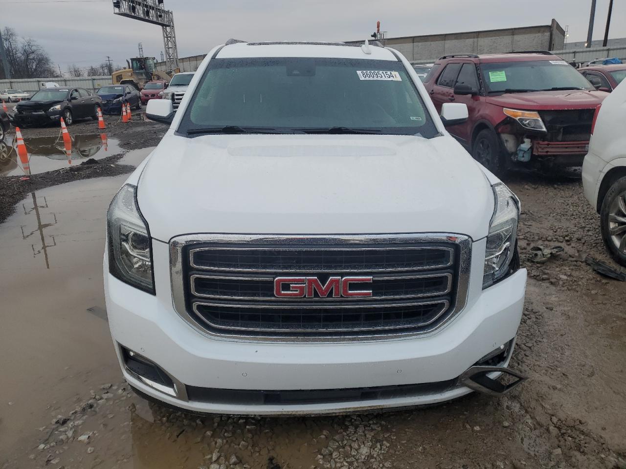 2017 GMC Yukon Xl K1500 Slt VIN: 1GKS2GKC2HR324131 Lot: 86095154