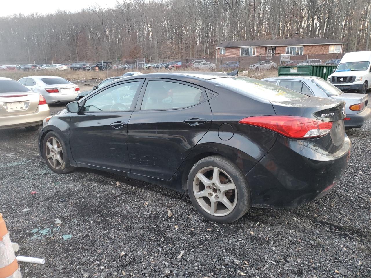 5NPDH4AE6DH354464 2013 Hyundai Elantra Gls