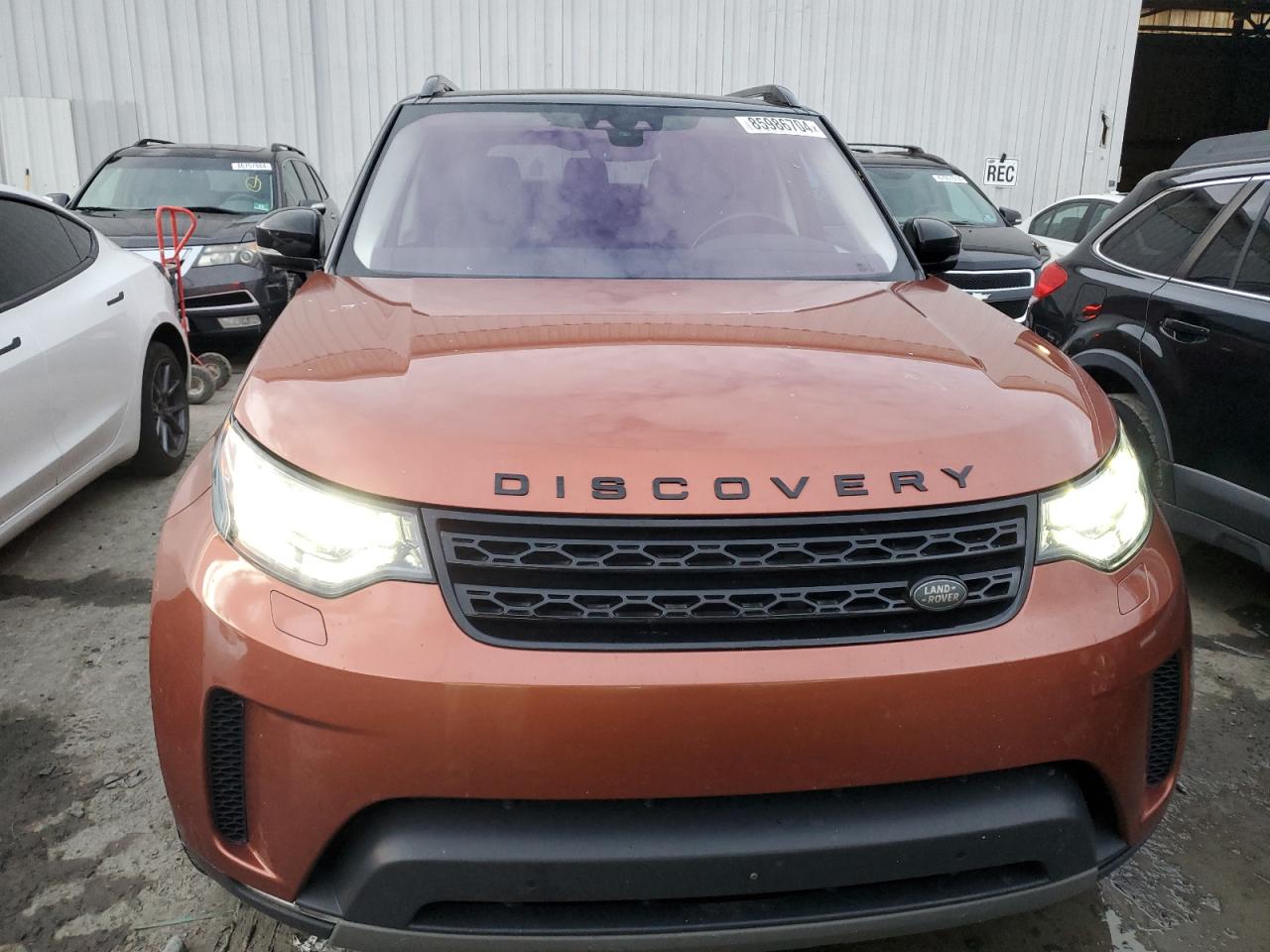 SALRTBBV2HA016542 2017 Land Rover Discovery First Edition