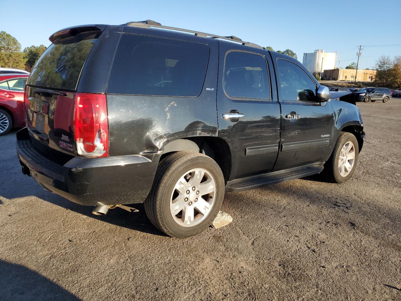 2011 GMC Yukon Slt VIN: 1GKS1CE01BR391954 Lot: 82570594