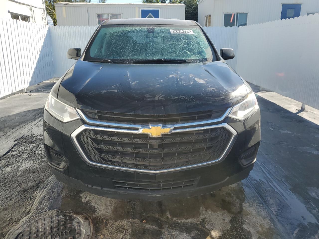 2018 Chevrolet Traverse Ls VIN: 1GNERFKW4JJ170817 Lot: 82894994