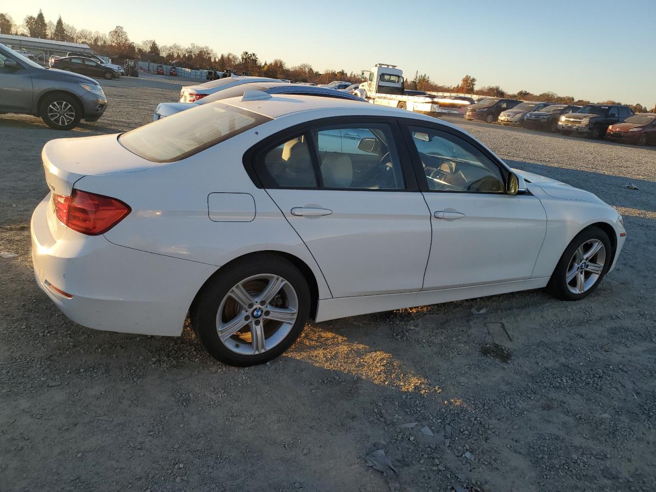 WBA3B1C50EK135511 2014 BMW 320 I