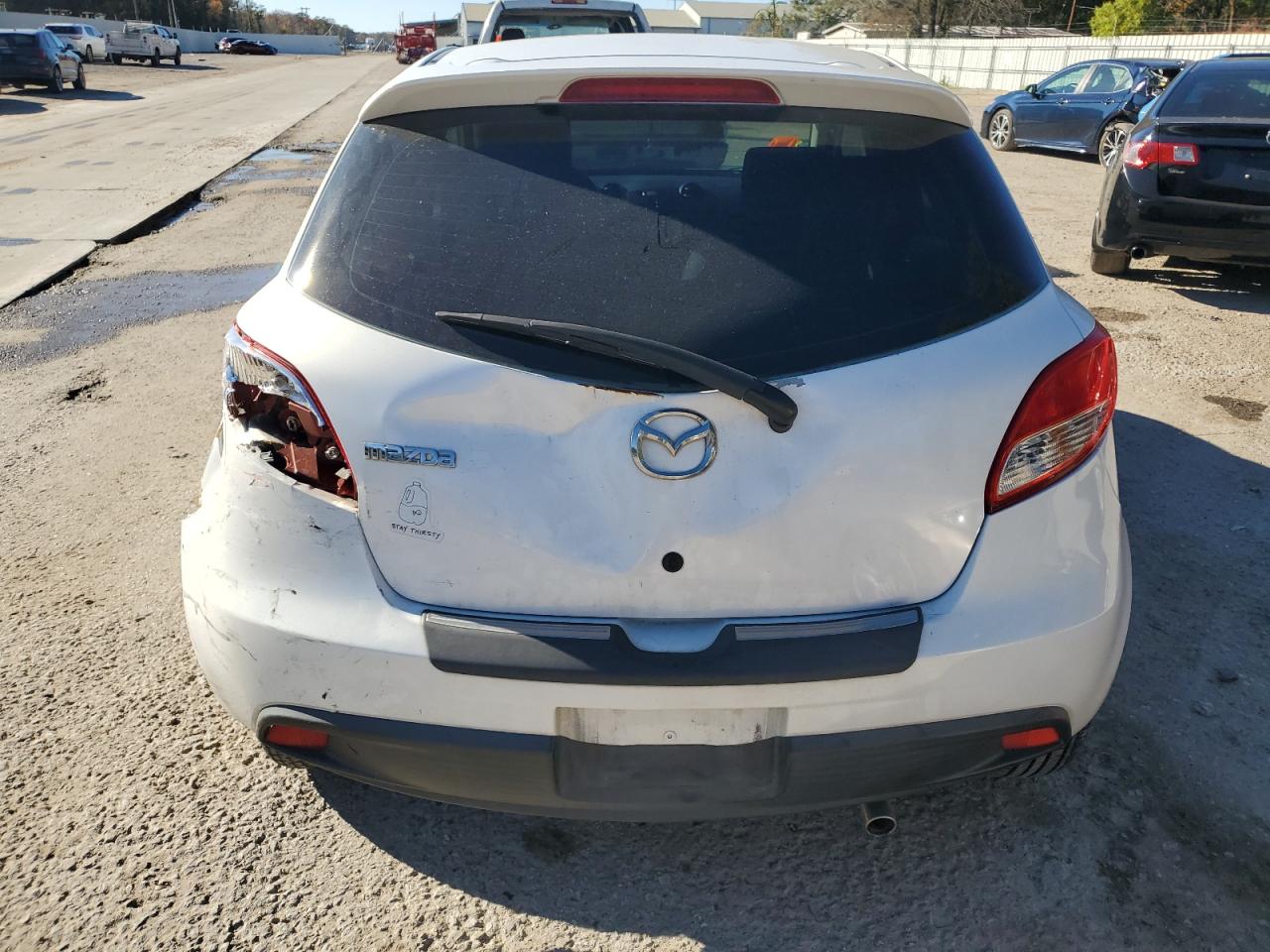 2012 Mazda Mazda2 VIN: JM1DE1LY3C0140090 Lot: 84205814