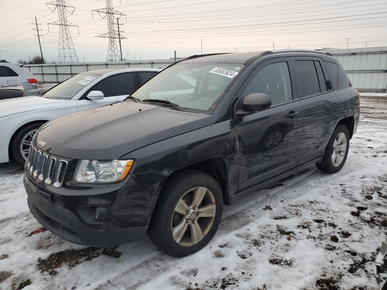 2011 Jeep Compass Sport VIN: 1J4NT1FB2BD208396 Lot: 85683924