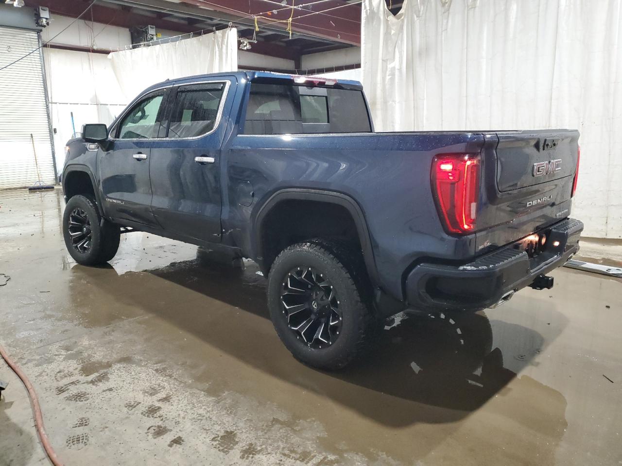 2022 GMC Sierra K1500 Denali VIN: 1GTUUGET9NZ550009 Lot: 86852604