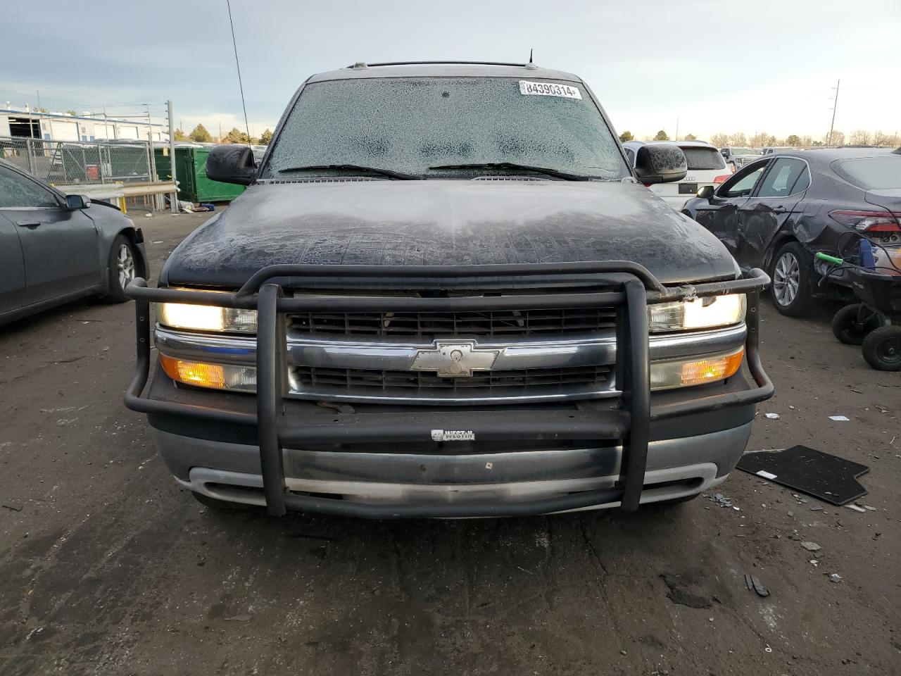 2005 Chevrolet Tahoe C1500 VIN: 1GNEC13T75R112216 Lot: 84390314