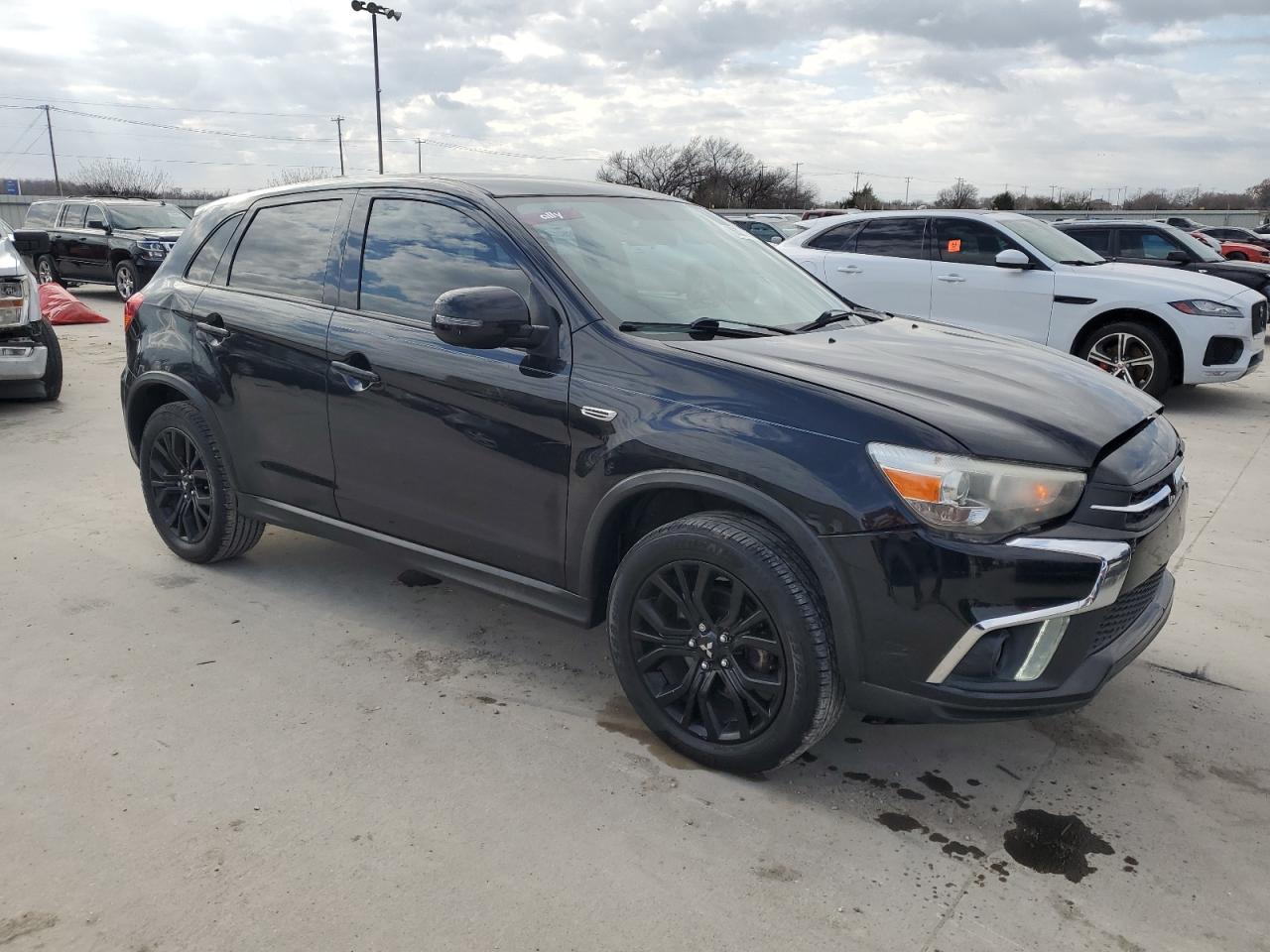 2018 Mitsubishi Outlander Sport Es VIN: JA4AP3AU2JZ023841 Lot: 86325104