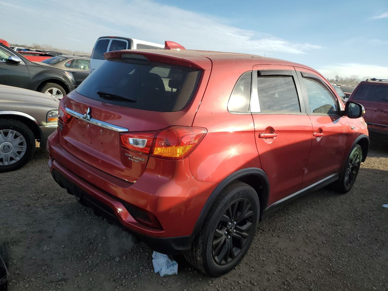 2018 Mitsubishi Outlander Sport Es VIN: JA4AP3AUXJZ020699 Lot: 82888384