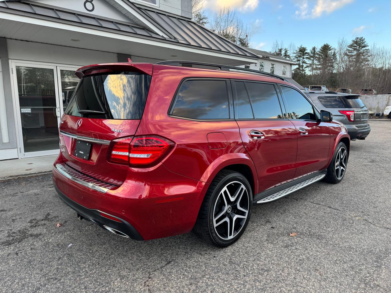 2017 Mercedes-Benz Gls 550 4M VIN: 4JGDF7DE2HA905744 Lot: 85778704