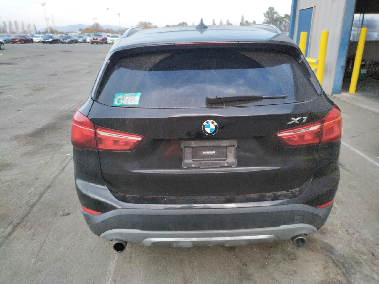 WBXHT3C3XGP886320 2016 BMW X1 xDrive28I