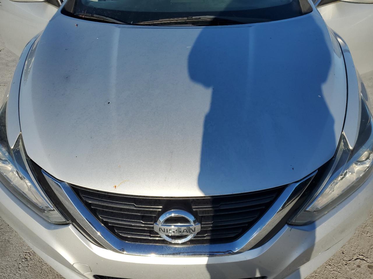 1N4AL3AP9JC195997 2018 Nissan Altima 2.5