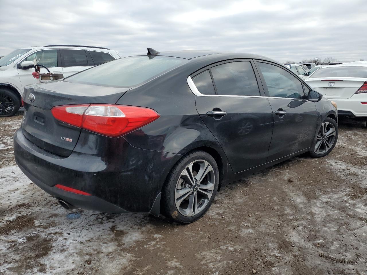 KNAFZ4A85F5266487 2015 Kia Forte Ex