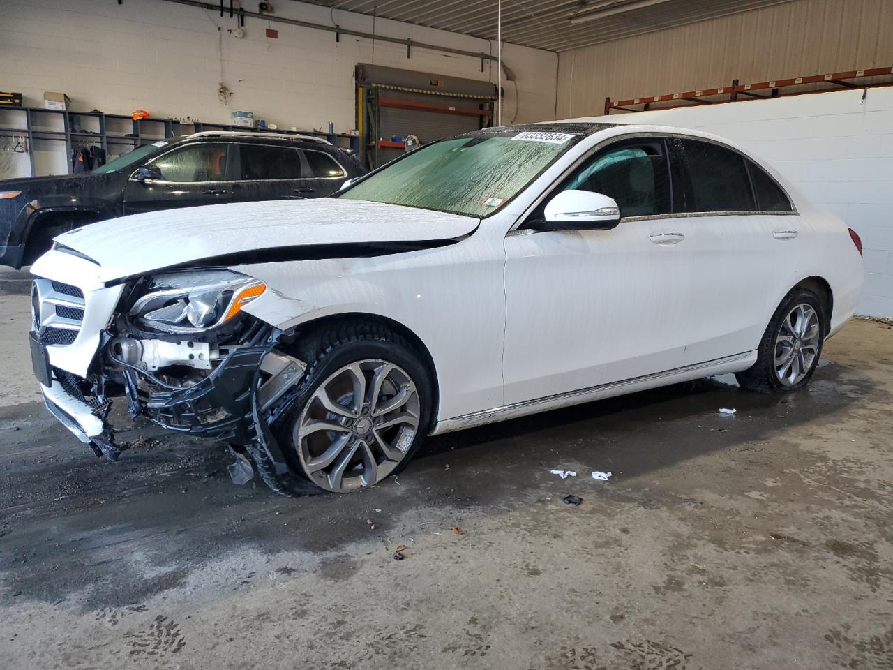 2015 Mercedes-Benz C 300 4Matic VIN: 55SWF4KB9FU088490 Lot: 83332634