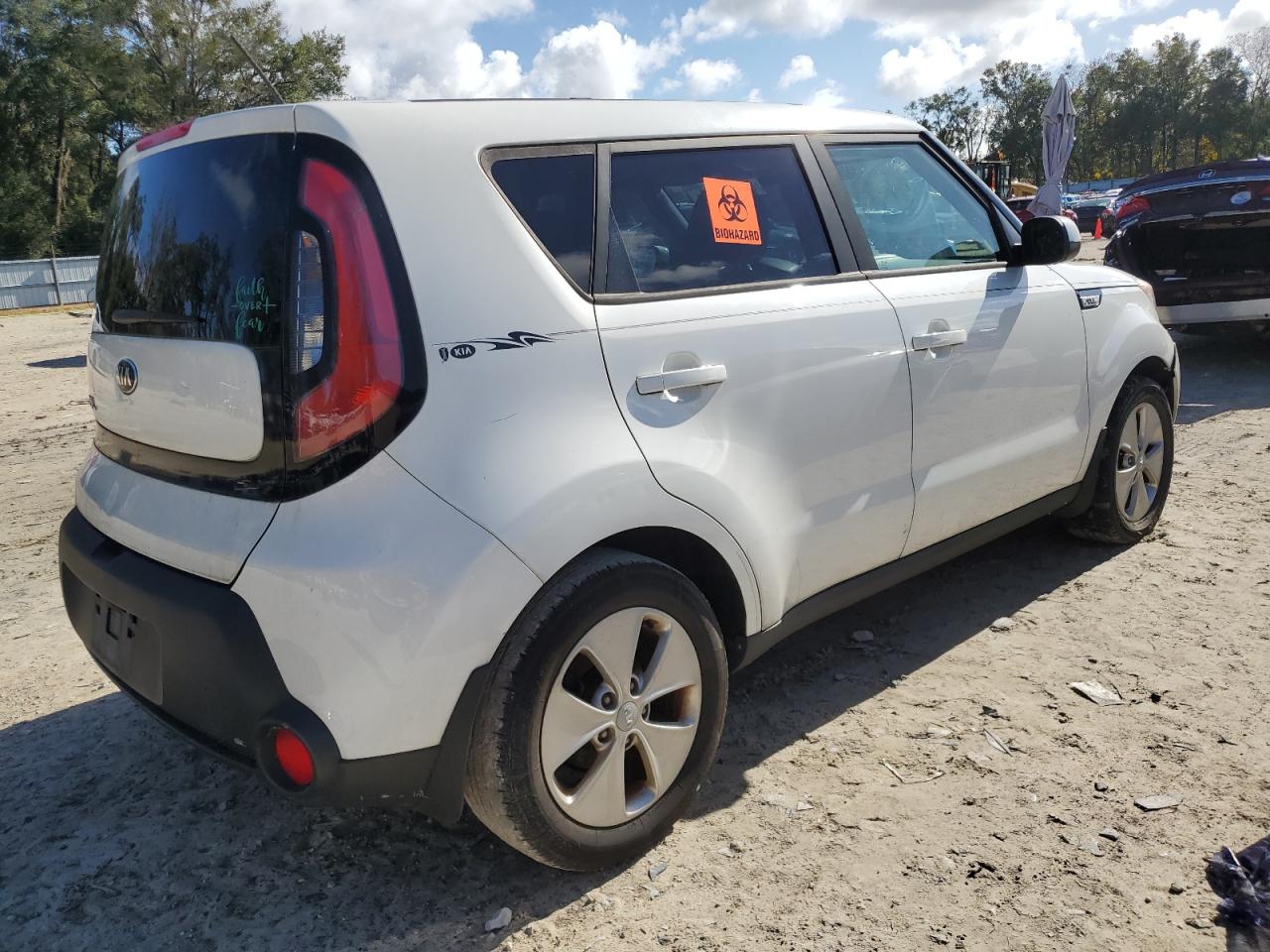 KNDJN2A23G7378722 2016 Kia Soul