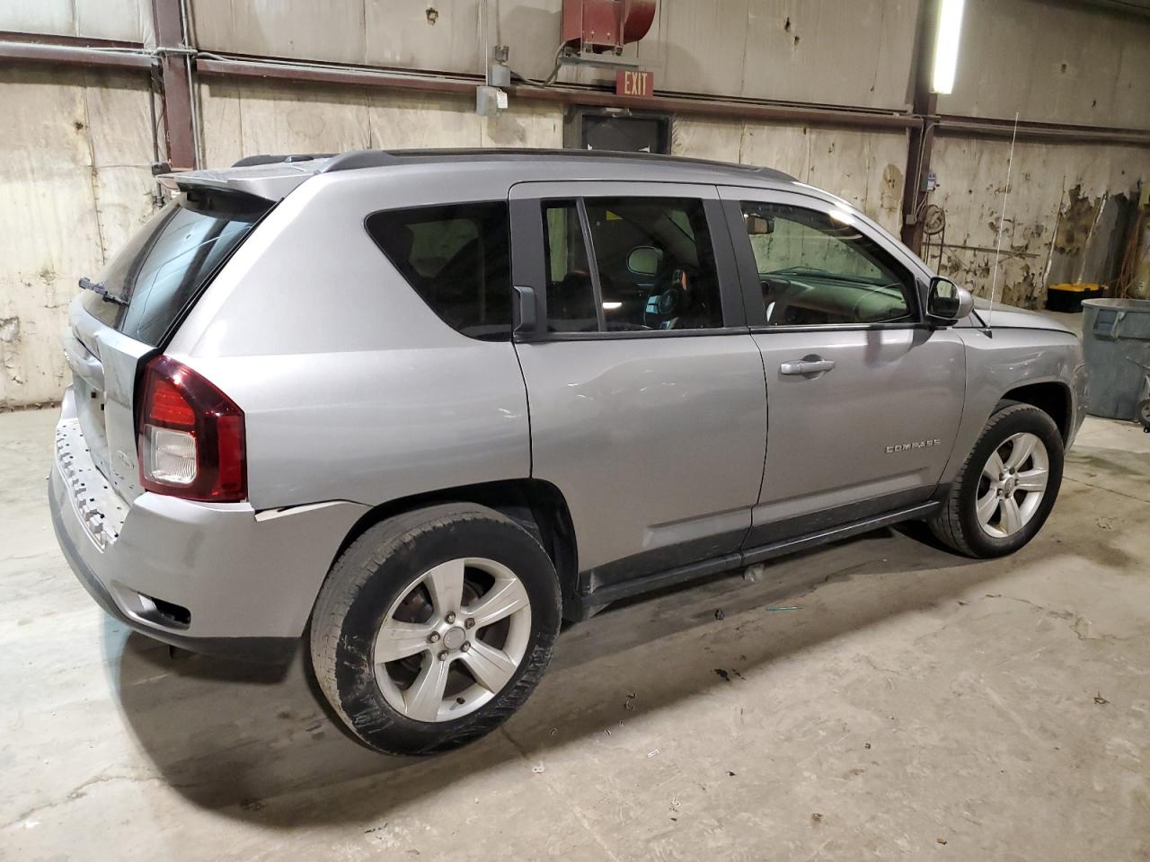 2015 Jeep Compass Latitude VIN: 1C4NJDEB3FD232095 Lot: 85892594