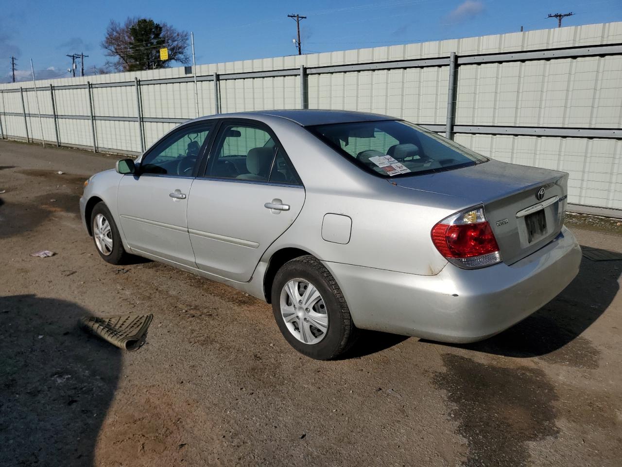 2005 Toyota Camry Le VIN: 4T1BE32K45U511636 Lot: 85331504