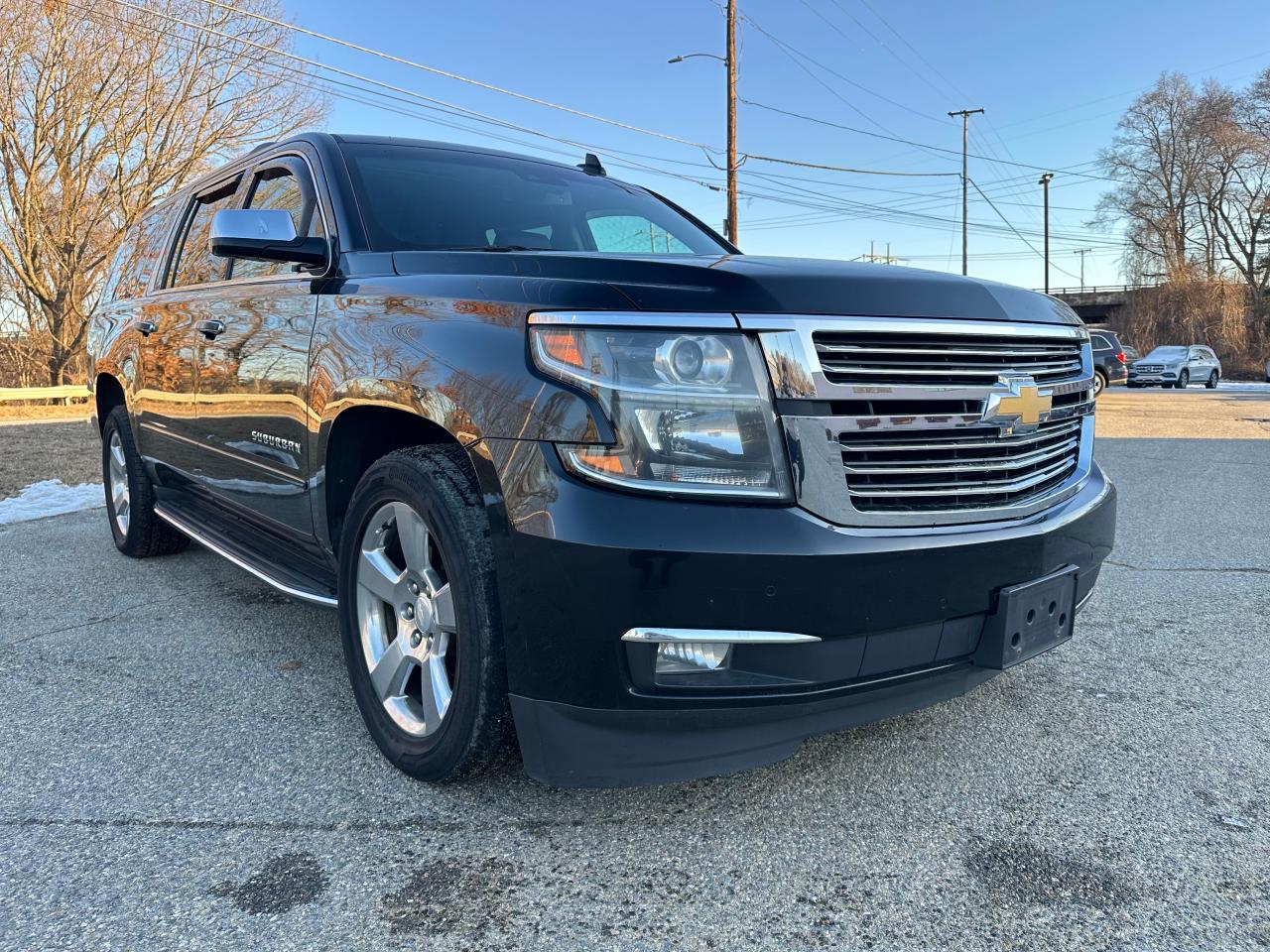 2017 Chevrolet Suburban K1500 Premier VIN: 1GNSKJKC8HR319709 Lot: 87132904