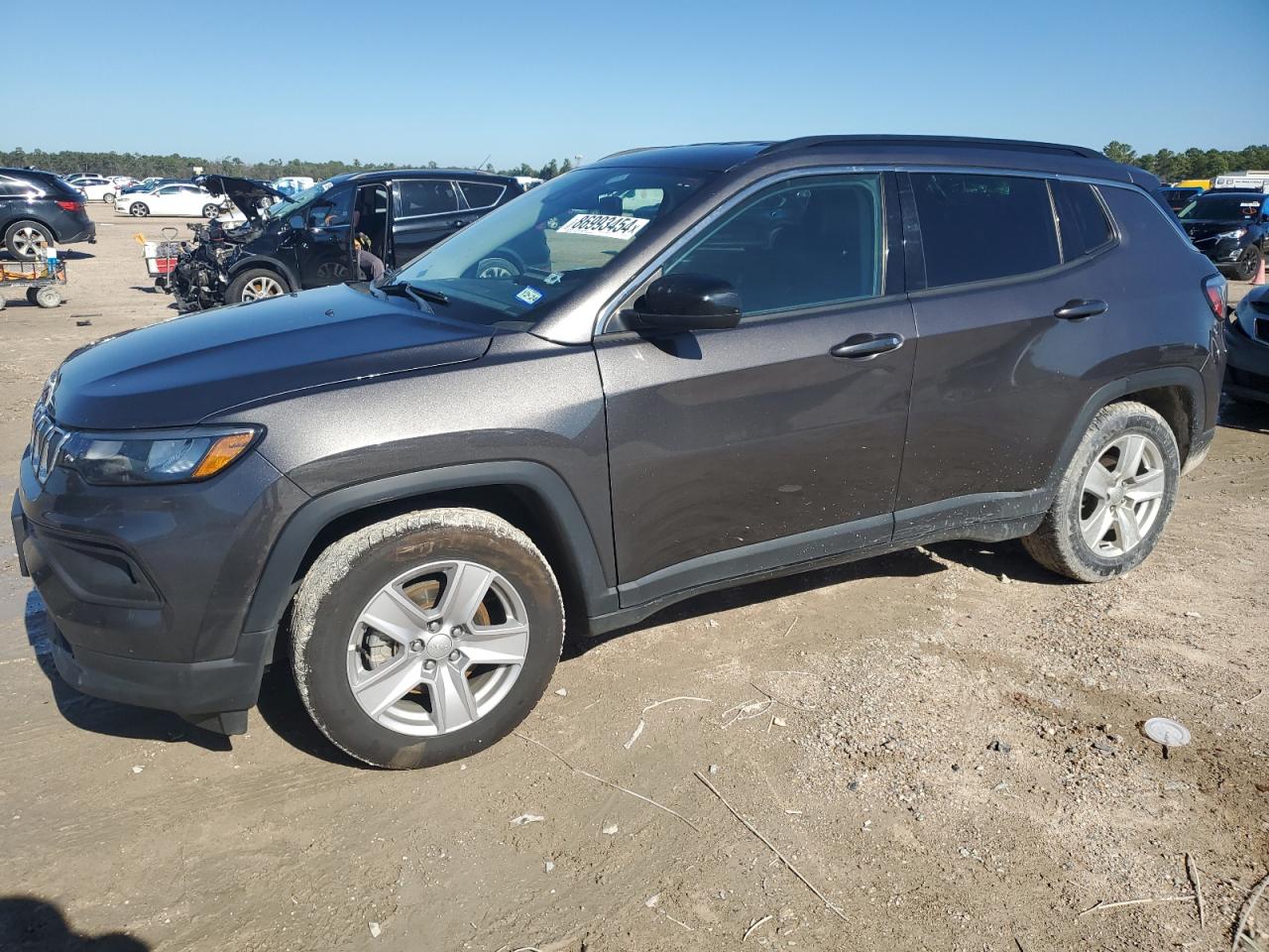 2022 Jeep Compass Latitude VIN: 3C4NJCBB0NT106641 Lot: 86993454