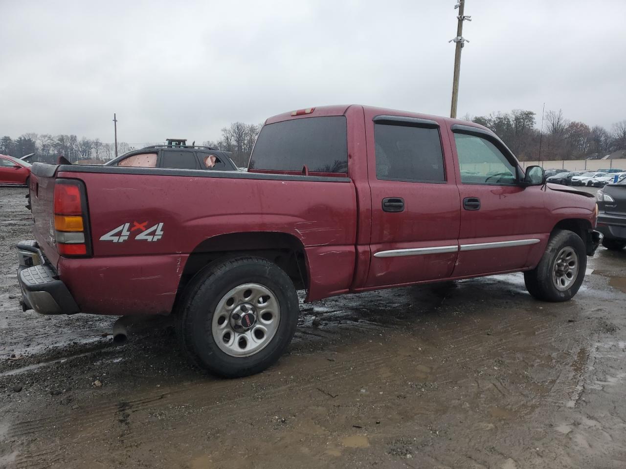 2005 GMC New Sierra K1500 VIN: 2GTEK13T251158783 Lot: 85951144