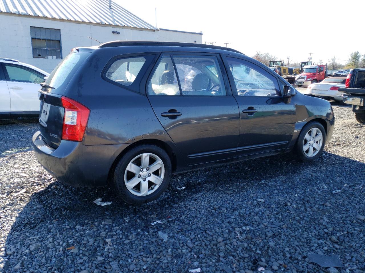 2008 Kia Rondo Lx VIN: KNAFG526387124624 Lot: 84385854