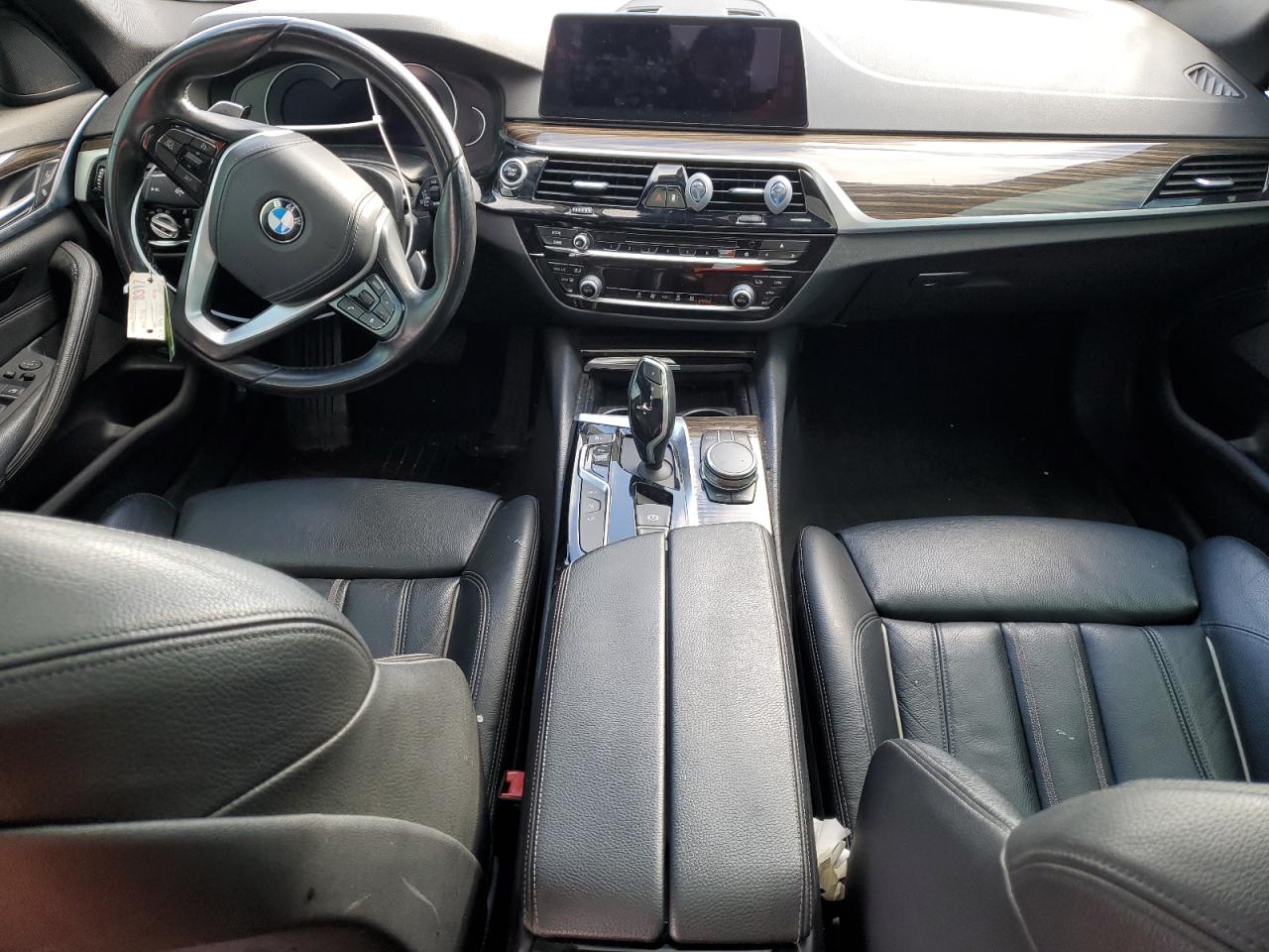 WBAJA9C52JG623073 2018 BMW 530E