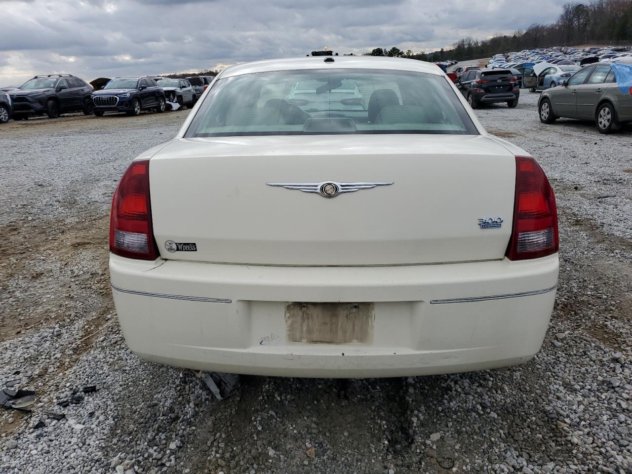 2007 Chrysler 300 Touring VIN: 2C3KA53G27H793307 Lot: 85557524