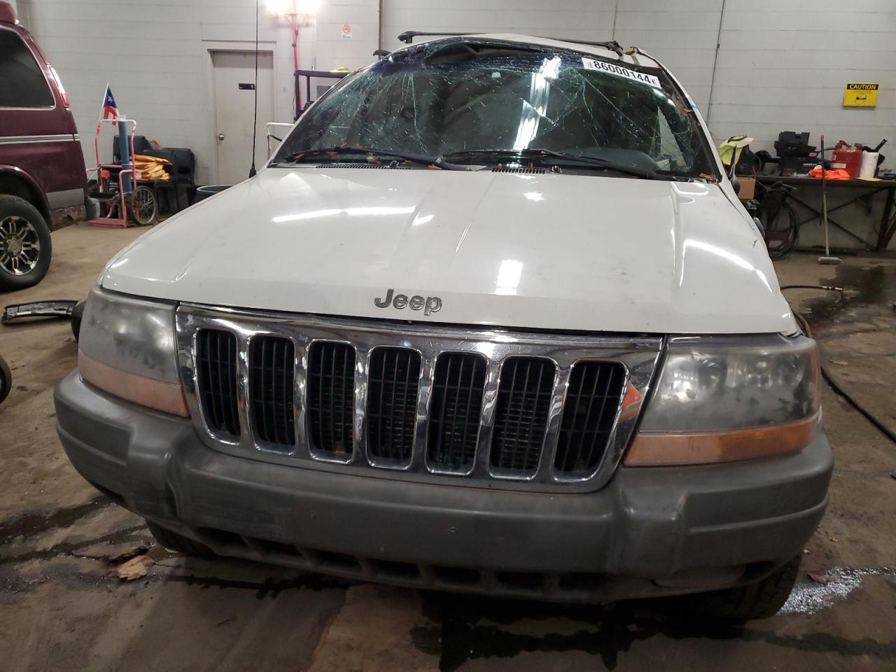 2000 Jeep Grand Cherokee Laredo VIN: 1J4GW48S1YC338439 Lot: 86000144