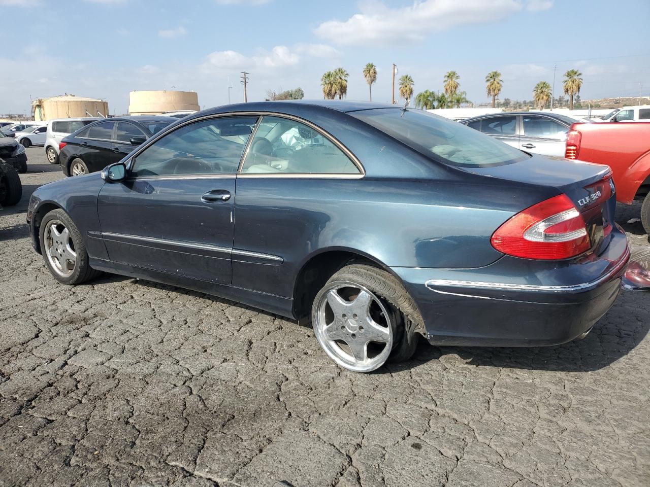 2004 Mercedes-Benz Clk 320C VIN: WDBTJ65JX4F082092 Lot: 84962894