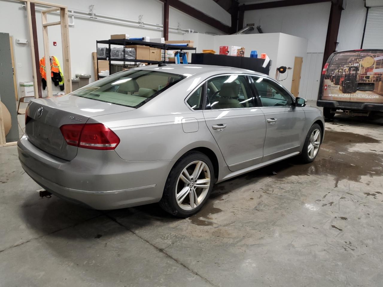 2013 Volkswagen Passat Sel VIN: 1VWCN7A35DC095303 Lot: 84272734