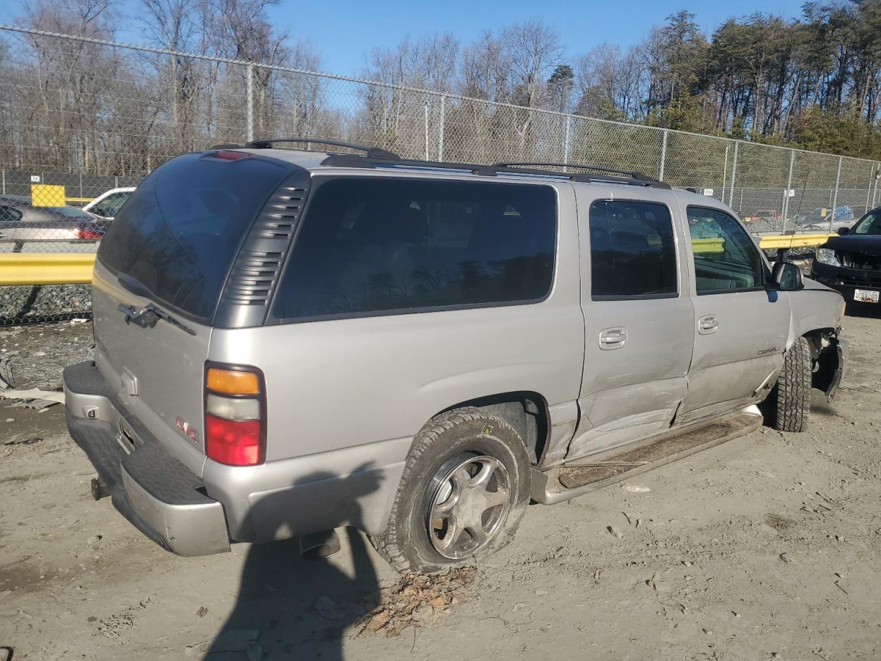 2004 GMC Yukon Xl Denali VIN: 1GKFK66U54J138221 Lot: 86181674