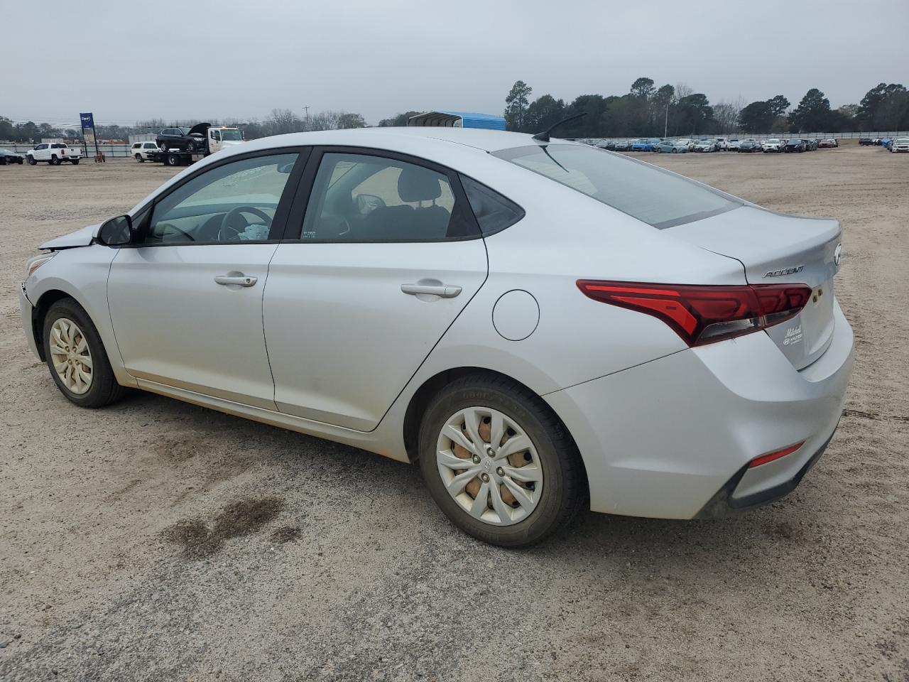 3KPC24A67LE093872 2020 Hyundai Accent Se