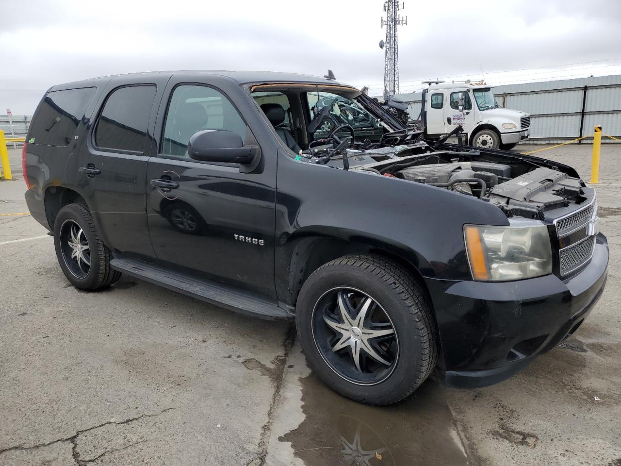 2011 Chevrolet Tahoe C1500 Lt VIN: 1GNSCBE05BR105336 Lot: 86765184