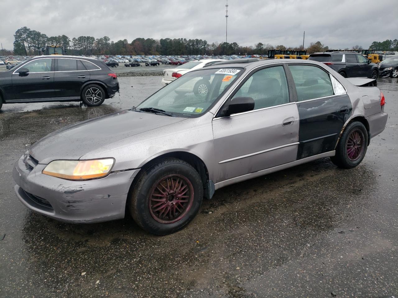 2000 Honda Accord Ex VIN: 1HGCG1658YA020215 Lot: 83531934