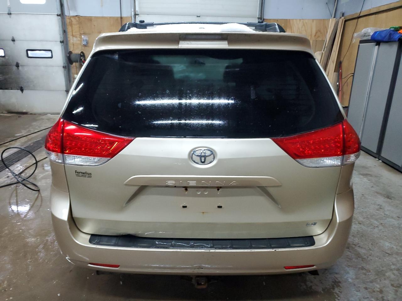 5TDKK3DC4ES466169 2014 Toyota Sienna Le