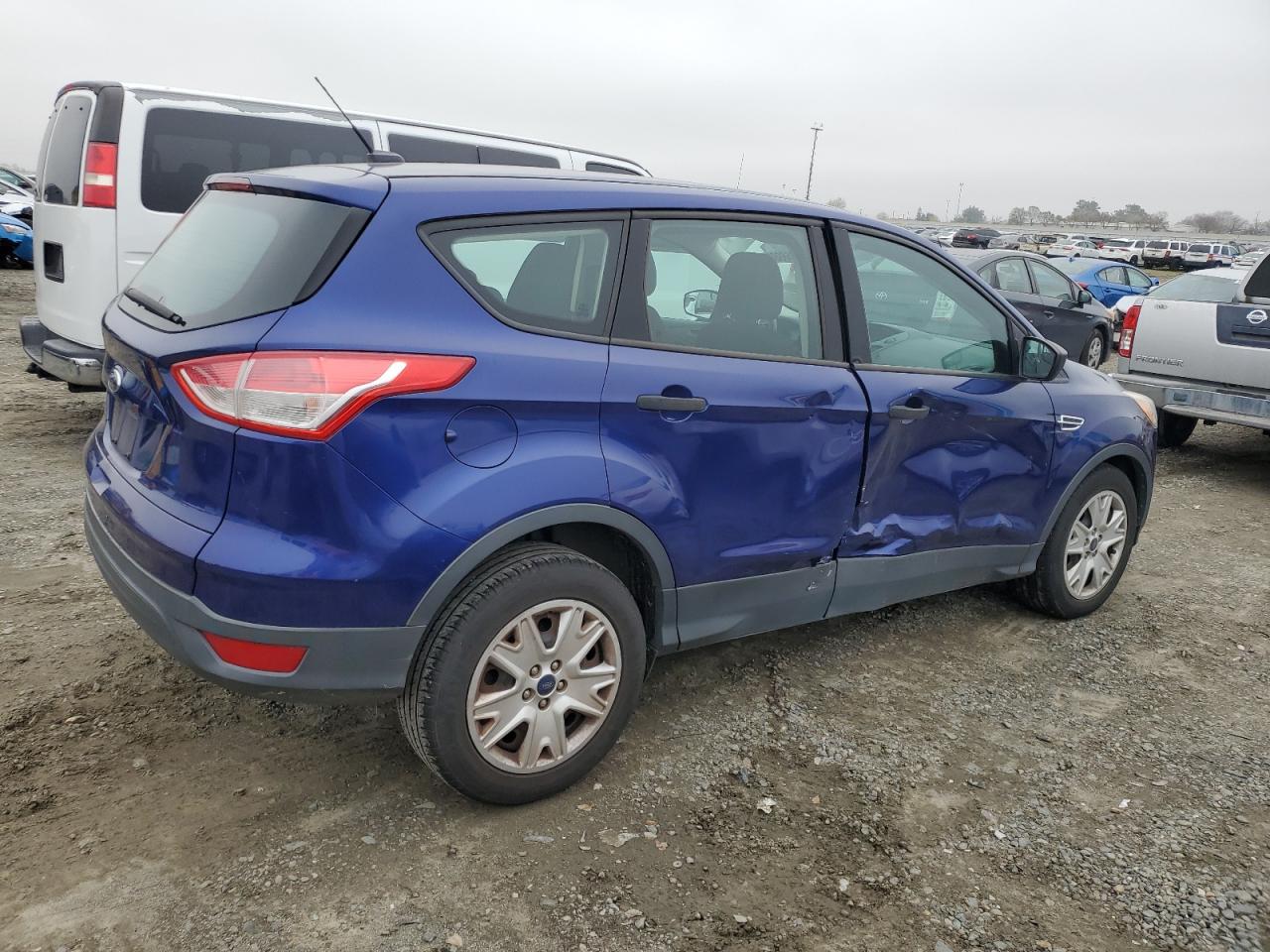 2014 Ford Escape S VIN: 1FMCU0F77EUB16586 Lot: 85899364