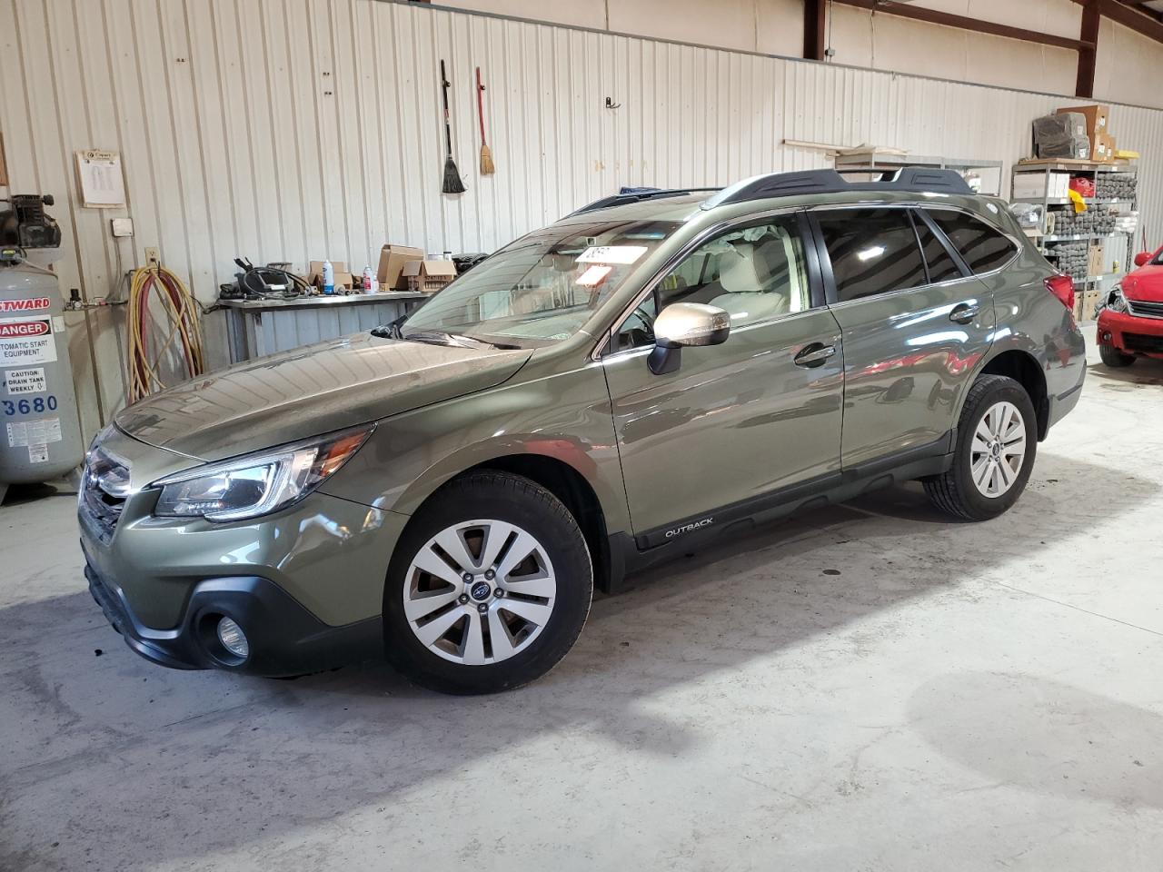 2018 Subaru Outback 2.5I Premium VIN: 4S4BSAHC1J3222260 Lot: 85947504