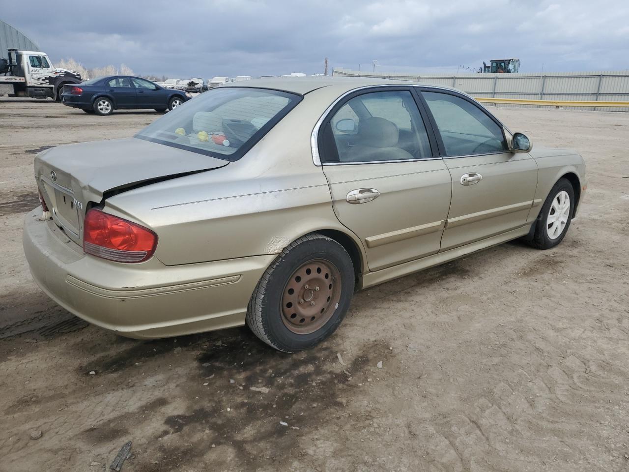 KMHWF25S74A954111 2004 Hyundai Sonata Gl