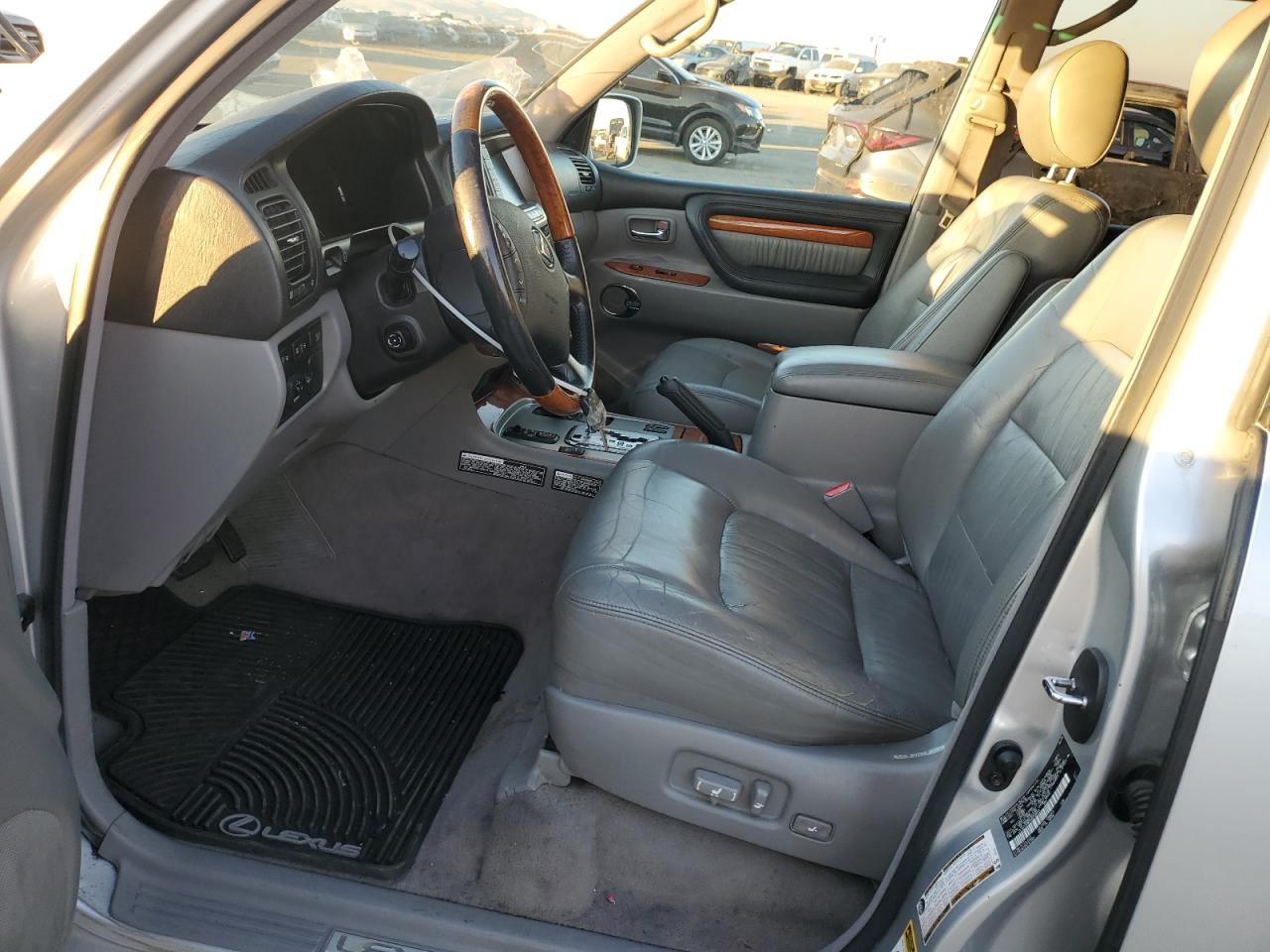 JTJHT00W264018853 2006 Lexus Lx 470