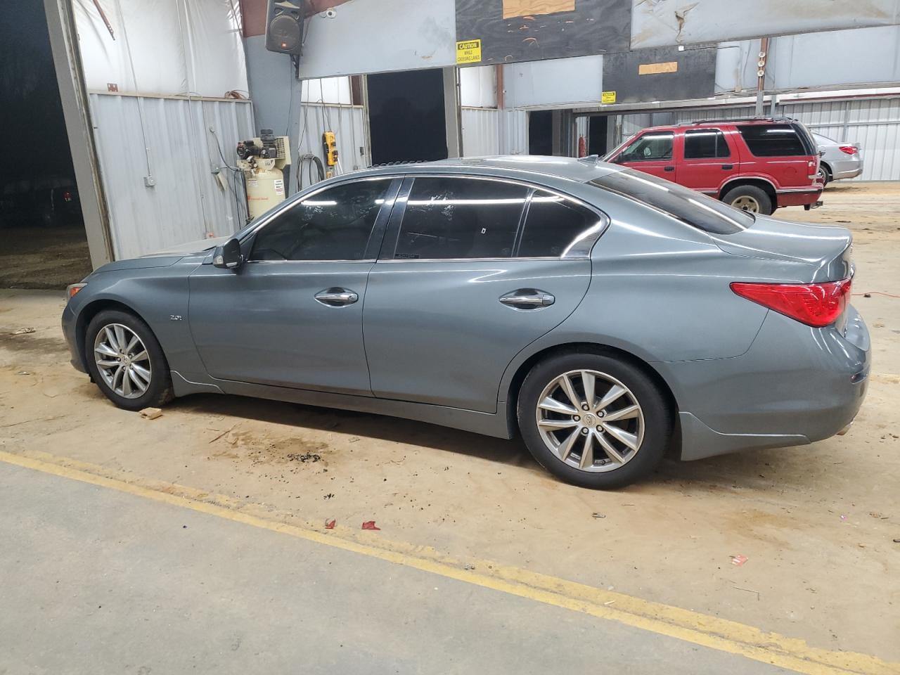 2016 Infiniti Q50 Base VIN: JN1CV7AP2GM201861 Lot: 83962514